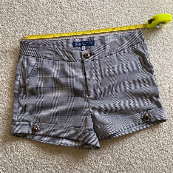 Cute plaid shorts (NWOT) - Picture 1 of 3